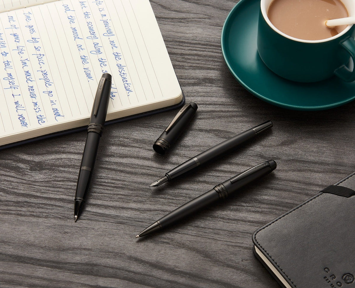 Baileyโข Matte Black Lacquer Stainless Steel Fine Nib Fountain Pen