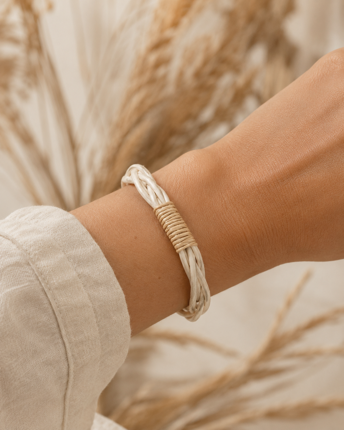 Thin Twist Bangle