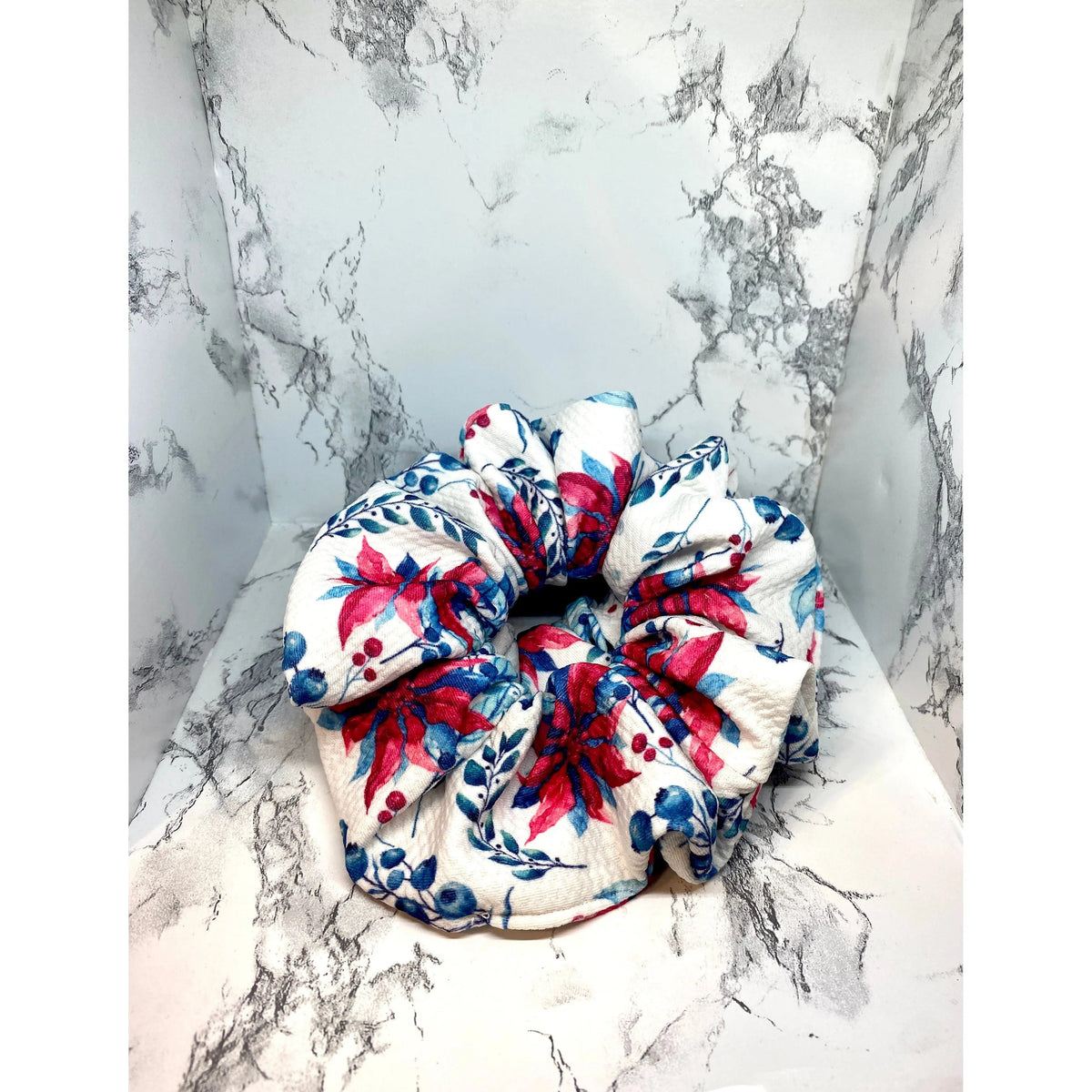 Floral Poinsettia Christmas Bullet Scrunchie