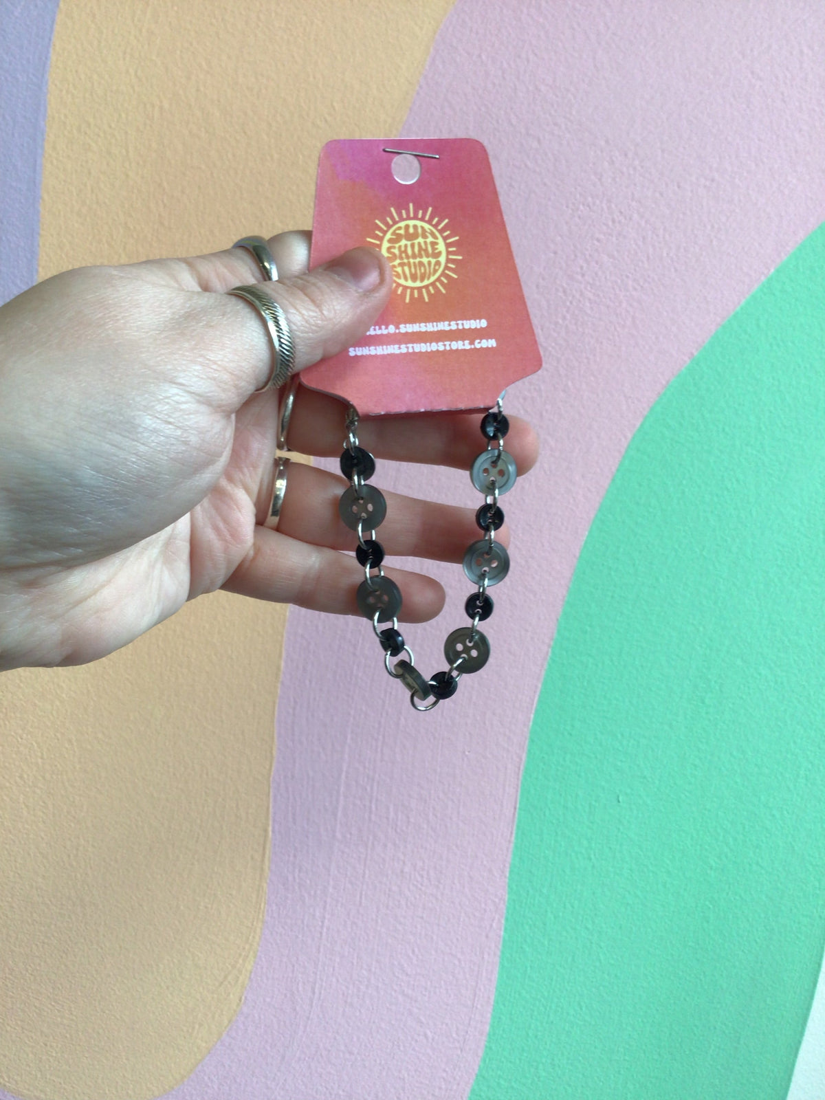 Button bracelet