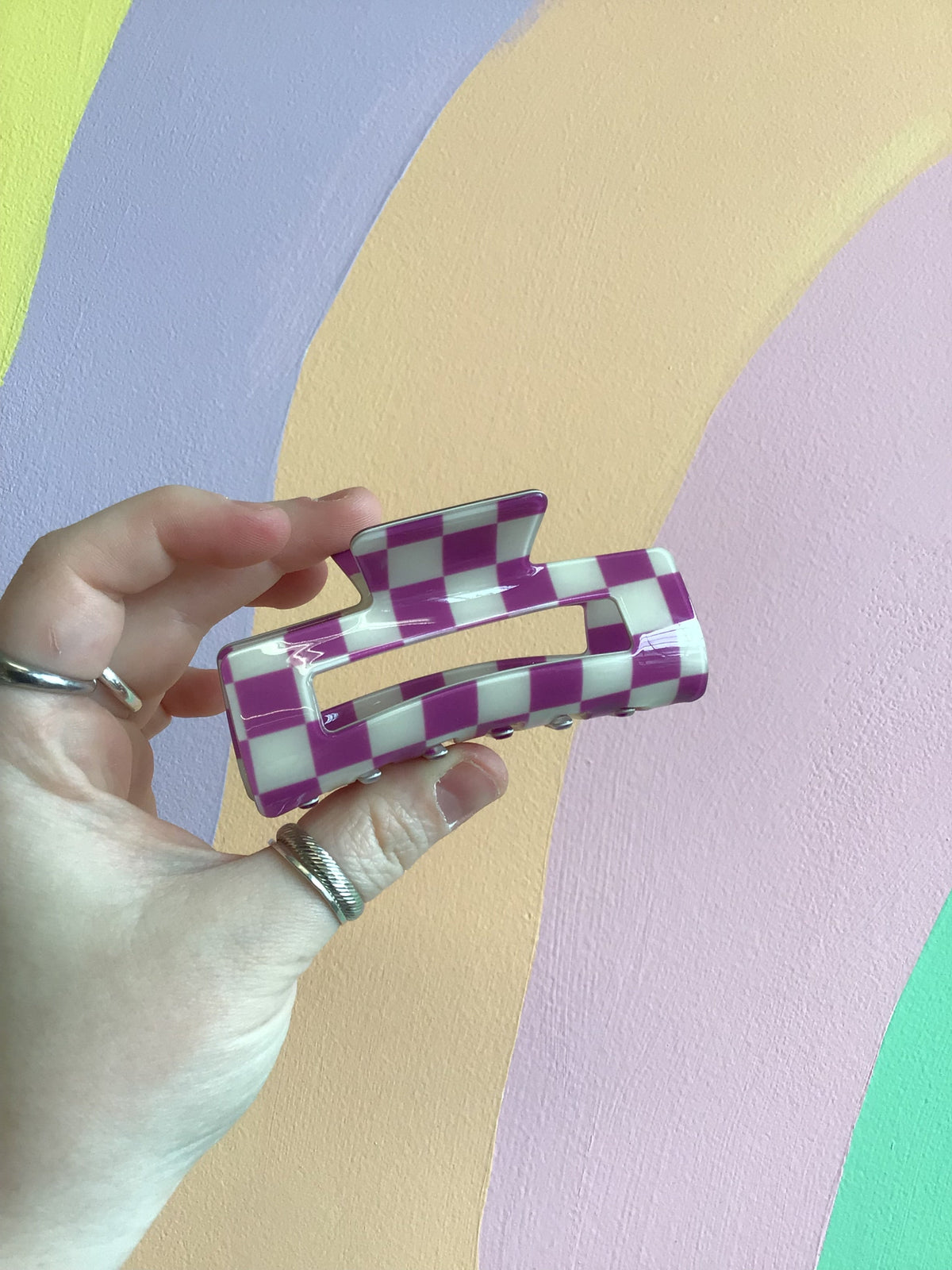 Checker Hair Claws