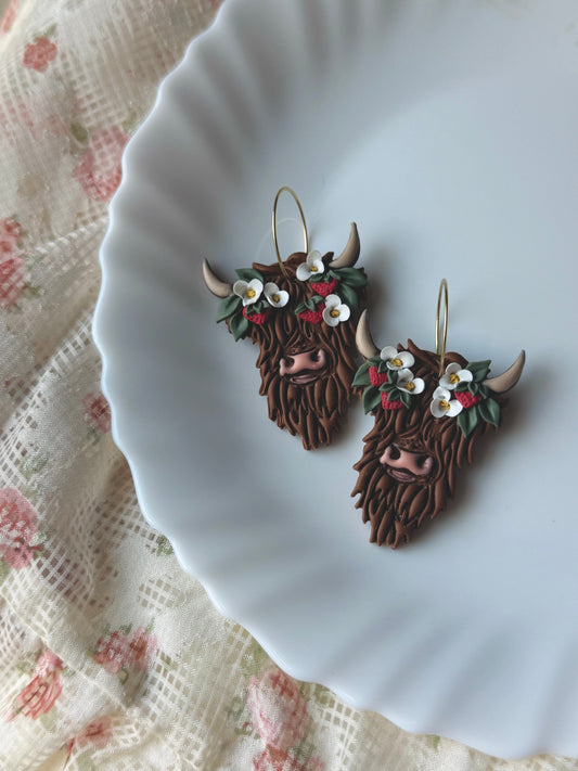 Strawberry Highland Cows