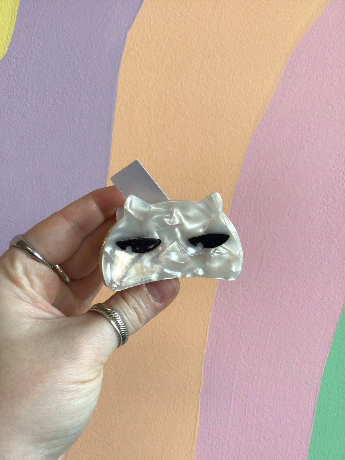Tantalizing Terrazzo Hair Claws