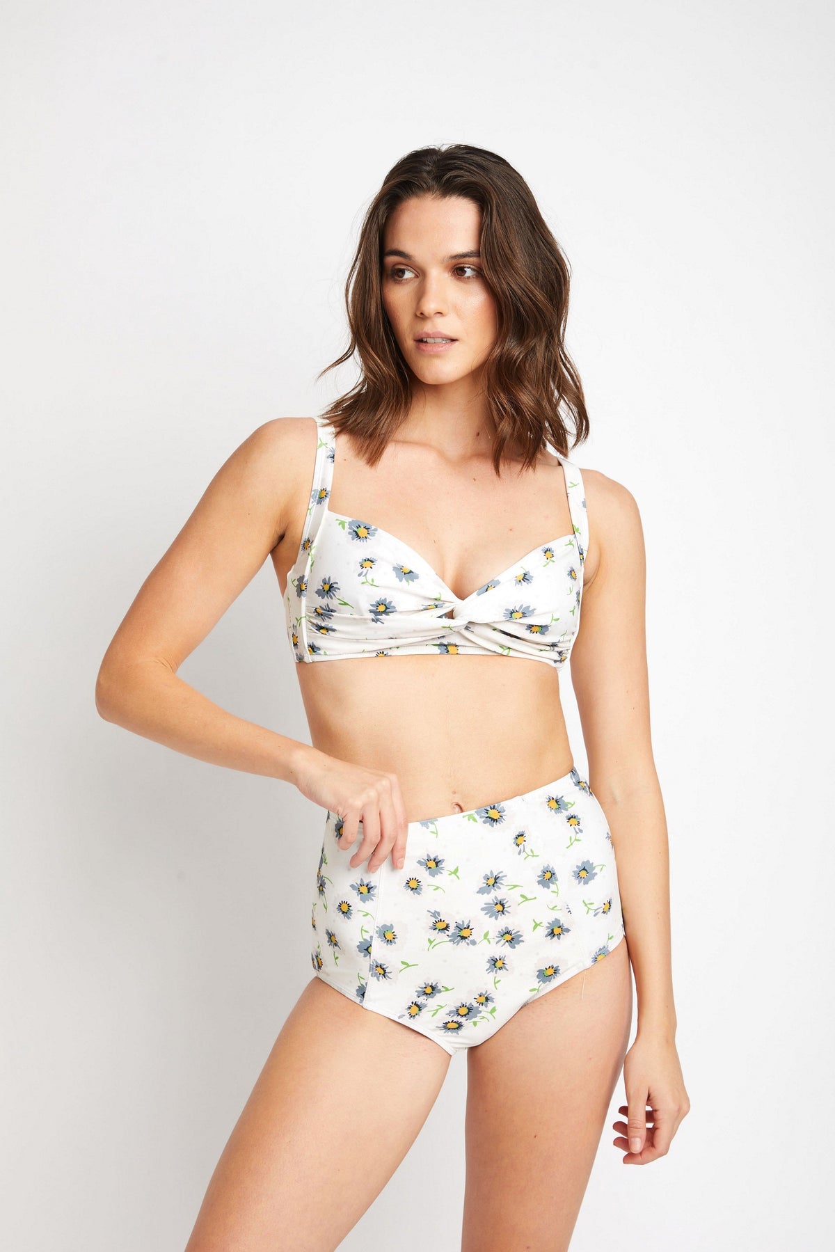 B2808-Daisy Cream