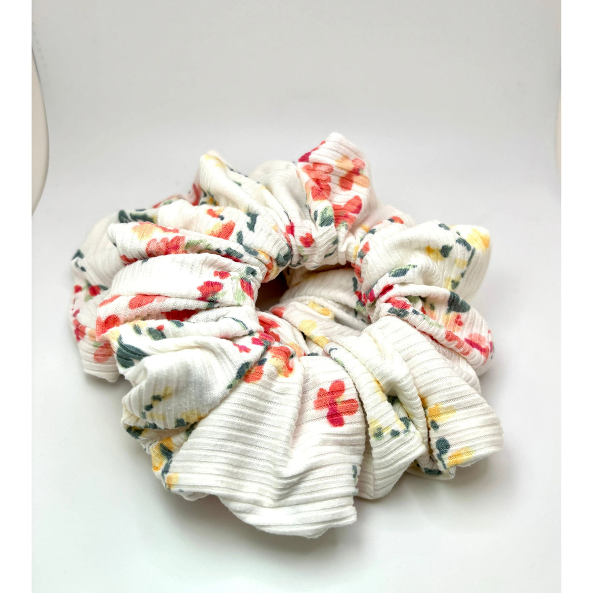 White Floral Summer Ribbed Scrunchie