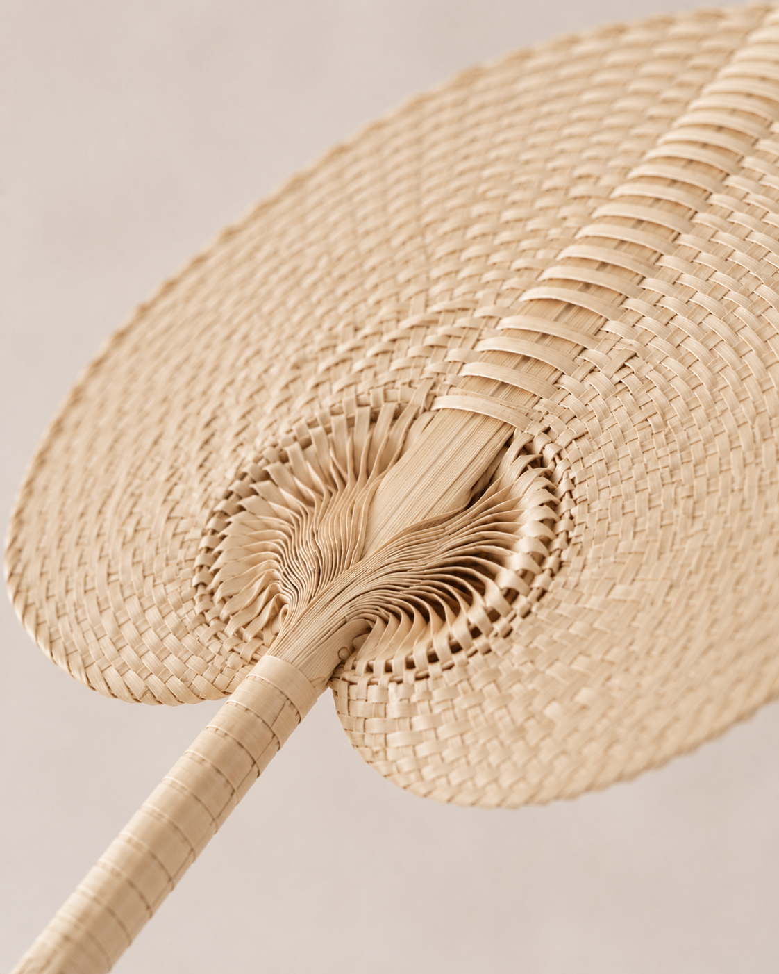 Woven Paradisio Fan