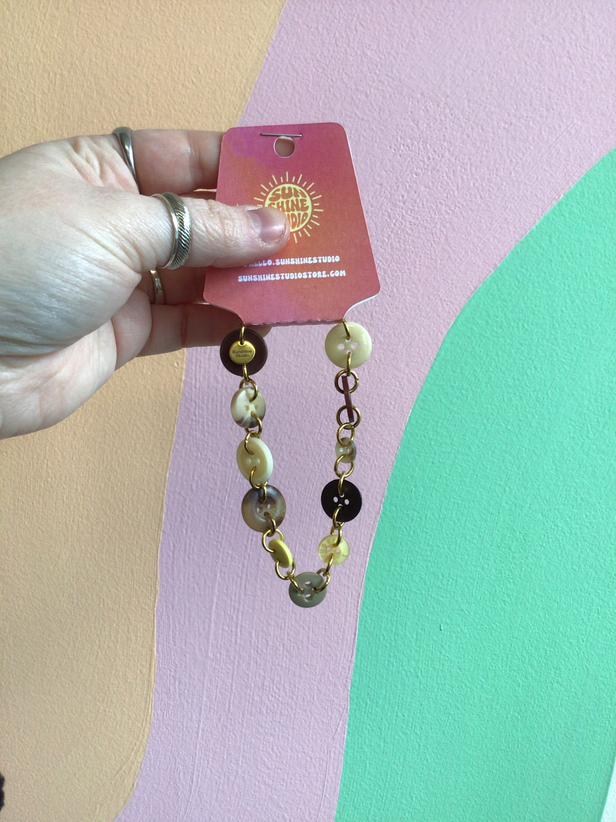 Button bracelet