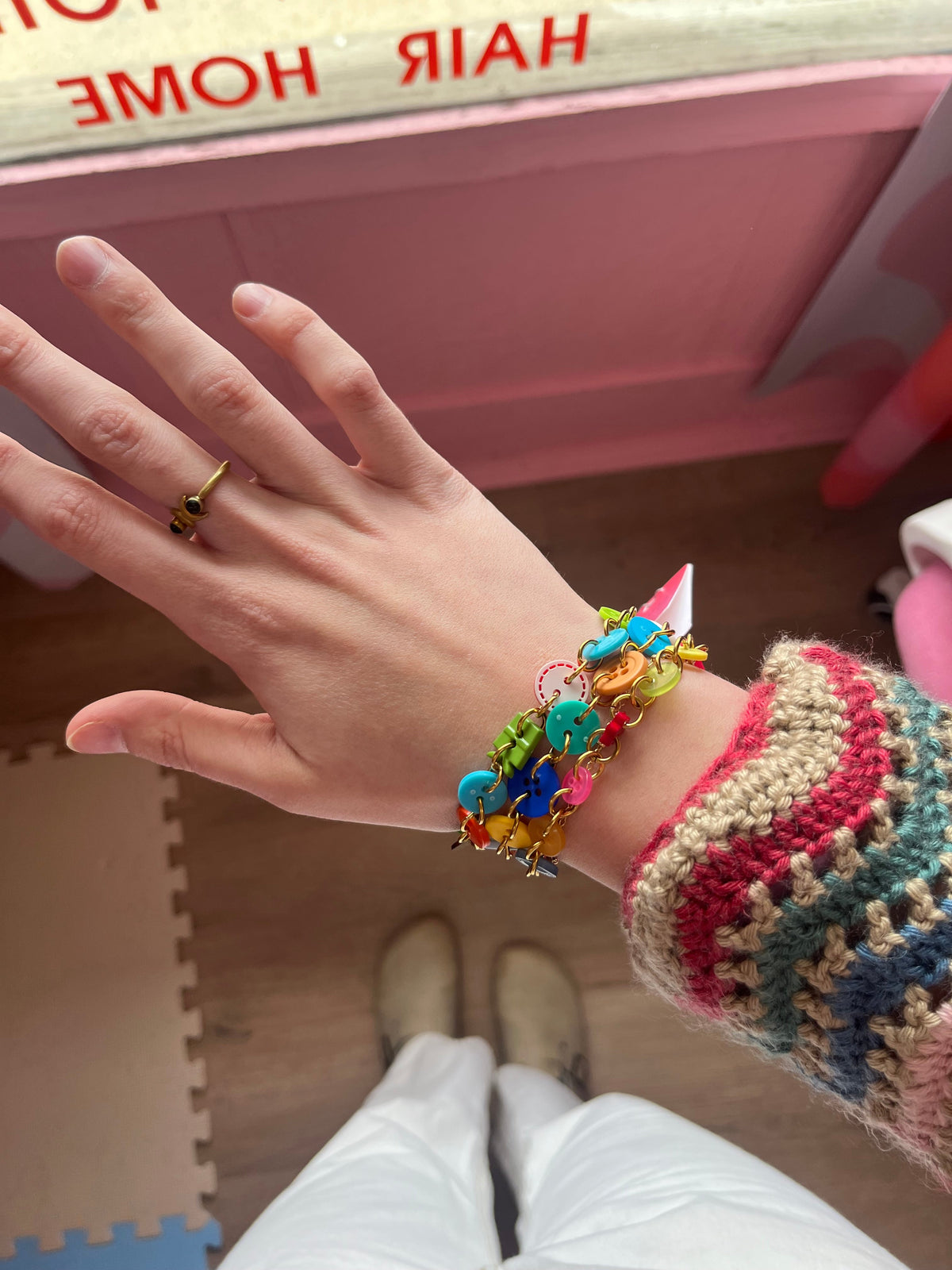 Button bracelet